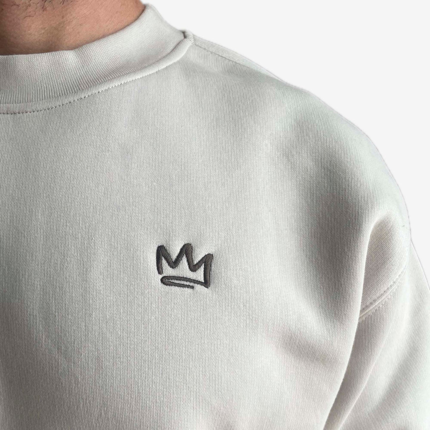 Classic Crown Sweat Oat Milk