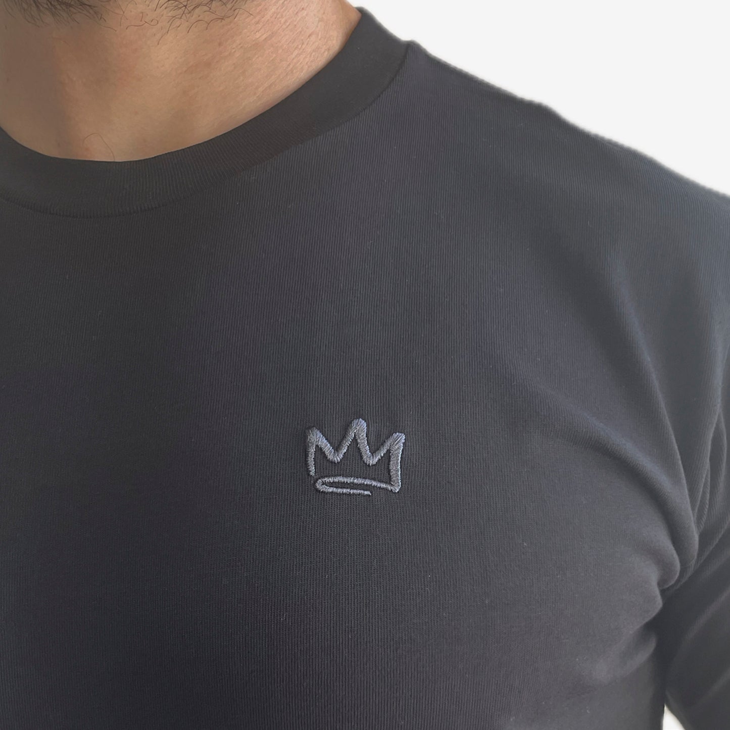 Classic Crown Tee Black - 5cm shorter length
