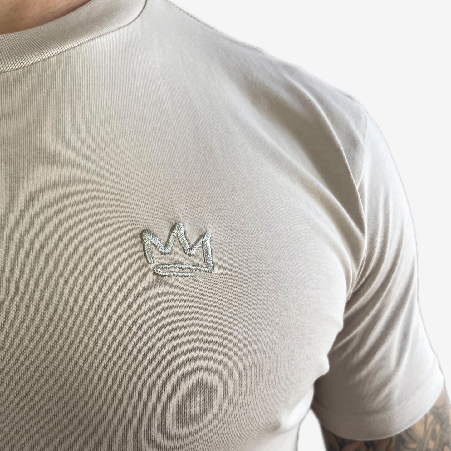 Classic Crown Tee Oat Milk
