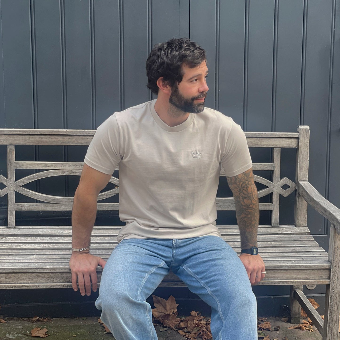 Classic Crown Tee Oat Milk