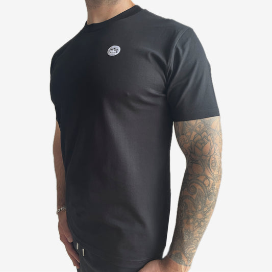 Sealed Crown Classic Tee Black - 5cm shorter length